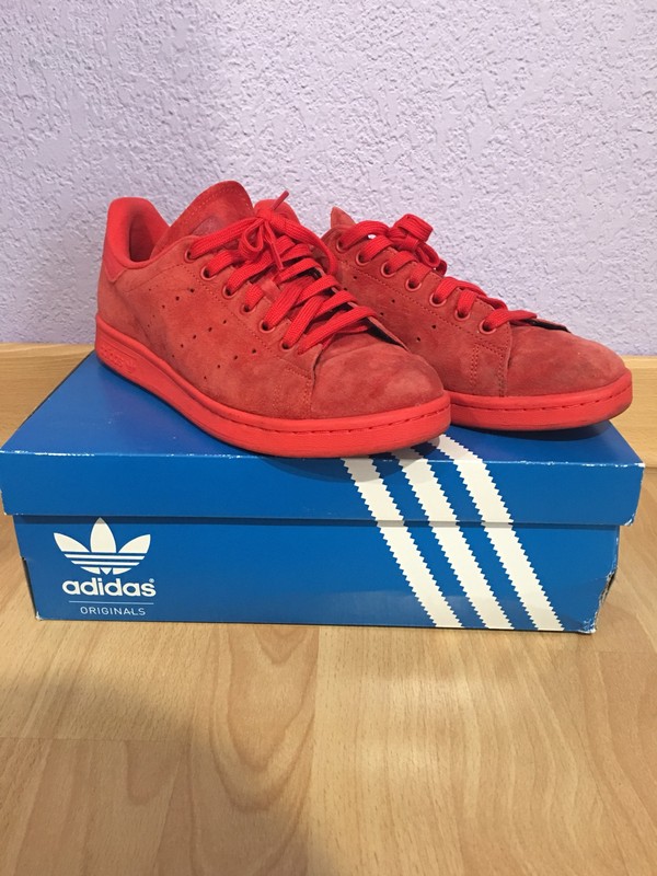 stan smith rouge daim