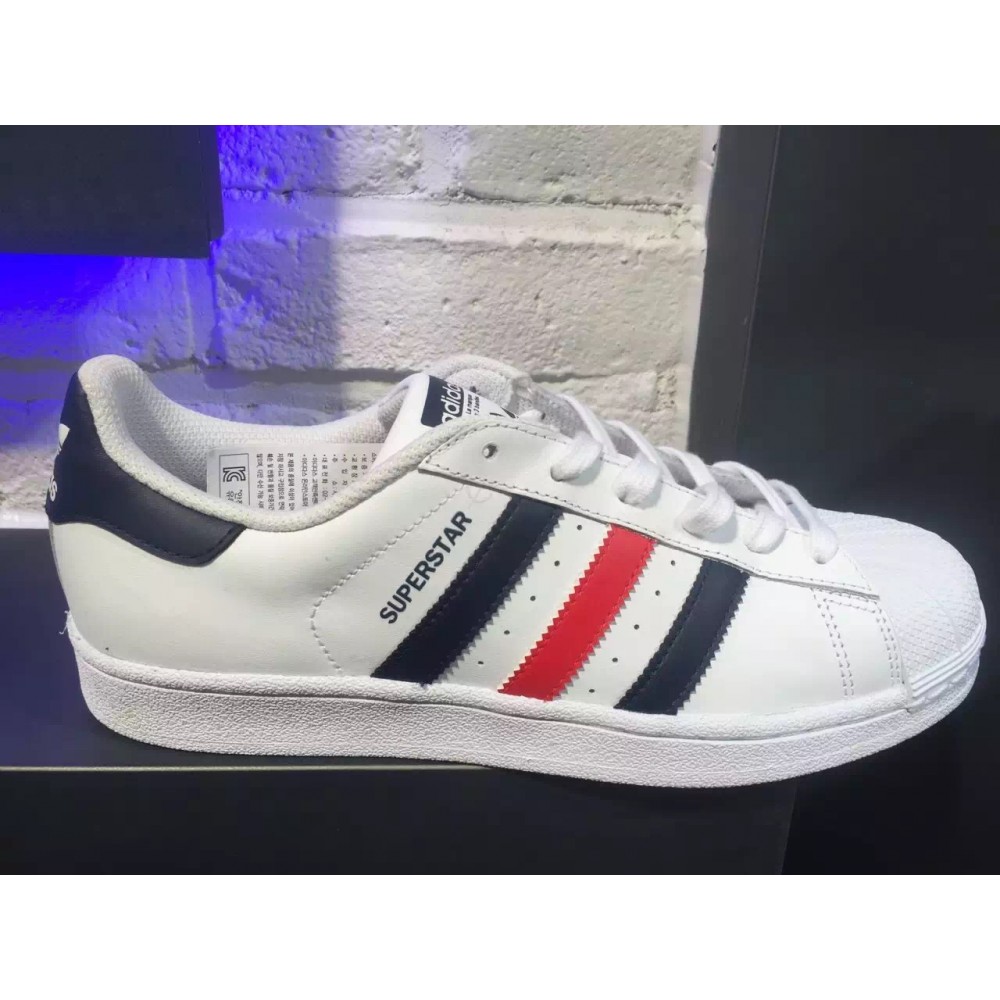 adidas bleu et rouge