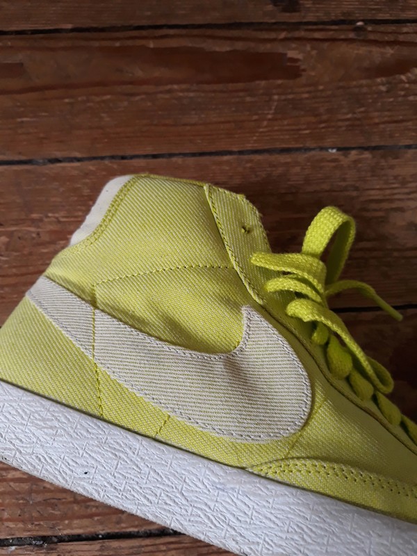 nike blazer jaune fluo