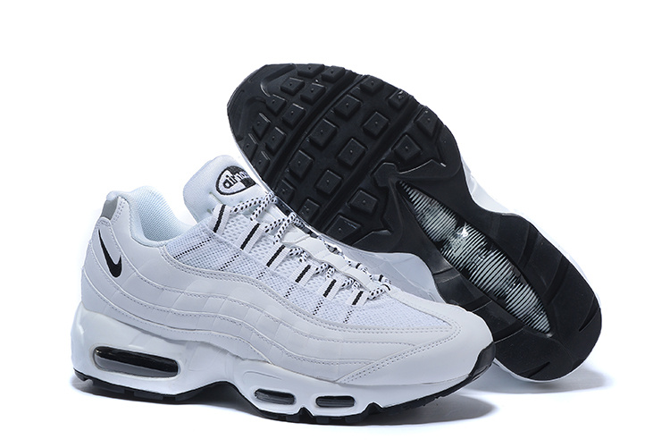 nike 95 noir et blanche