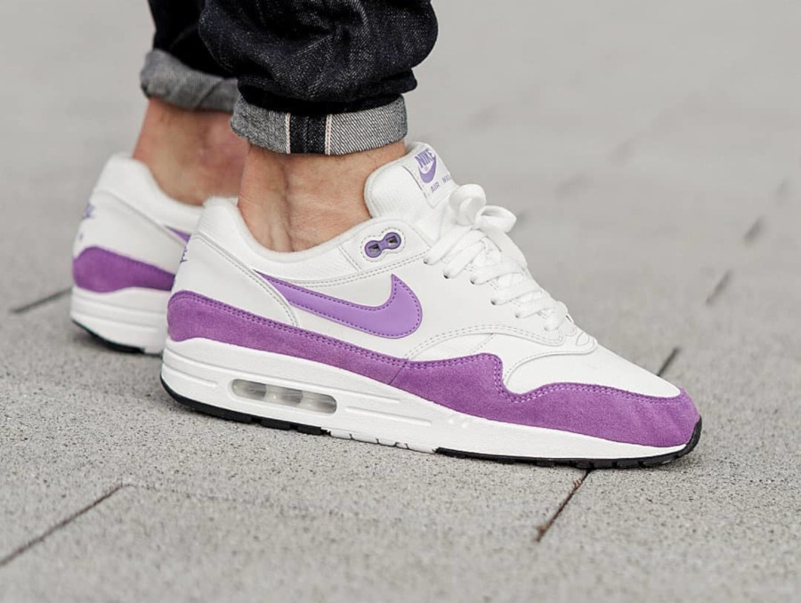 nike vomero 1 violet